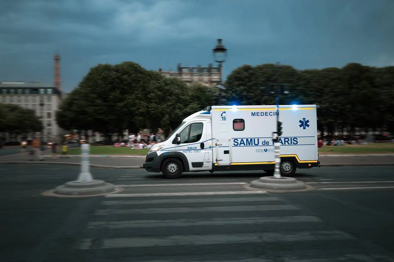 ambulance transport sanitaire