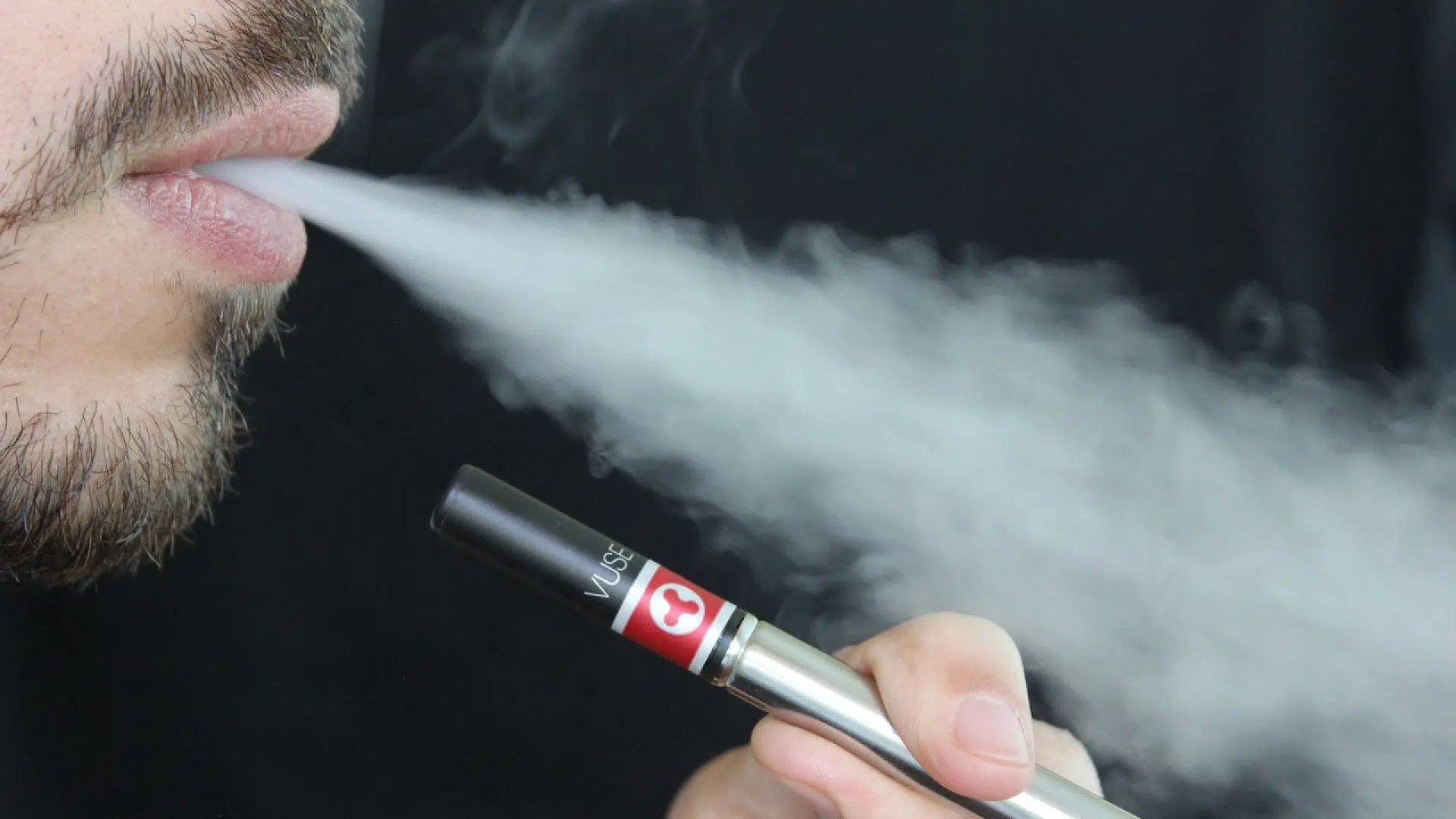 Soulager le manque de nicotine avec la cigarette électronique pour arrêter de fumer